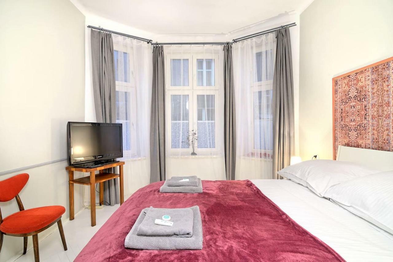 קרקוב Luxury Retro Apartment, City Center, Wifi מראה חיצוני תמונה